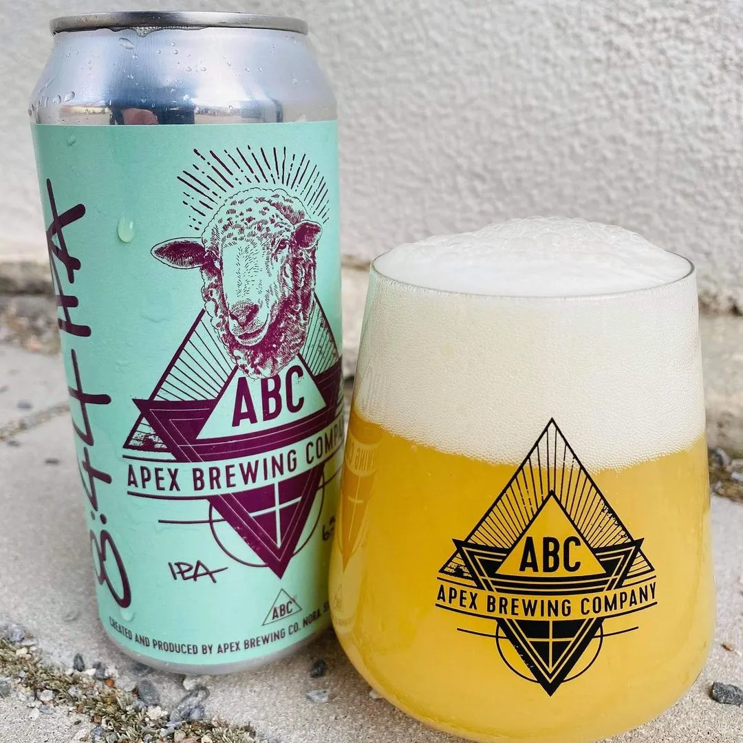Apex Brewing Company 8:44 Can 440ml