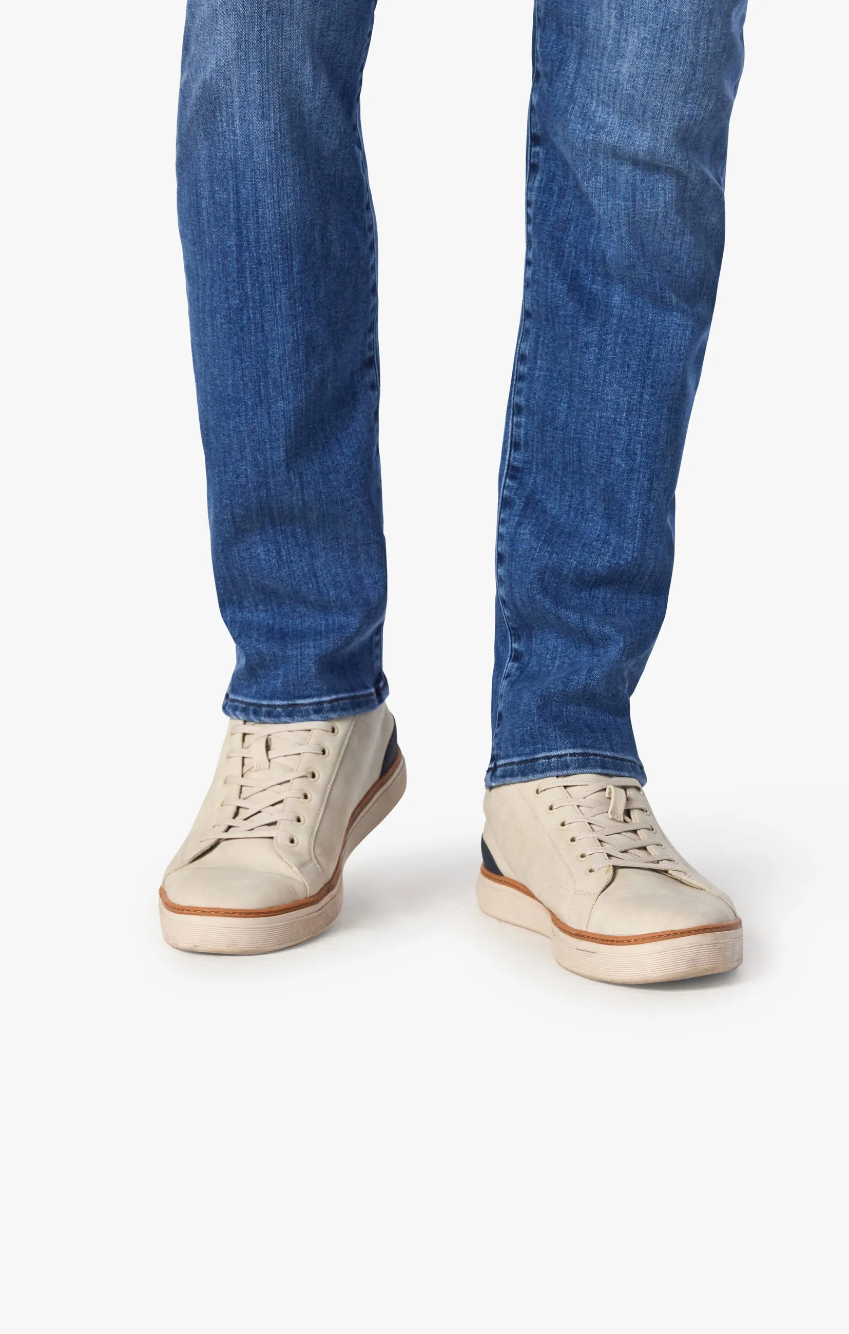 Courage Straight Leg Jeans In Mid Brushed Urban