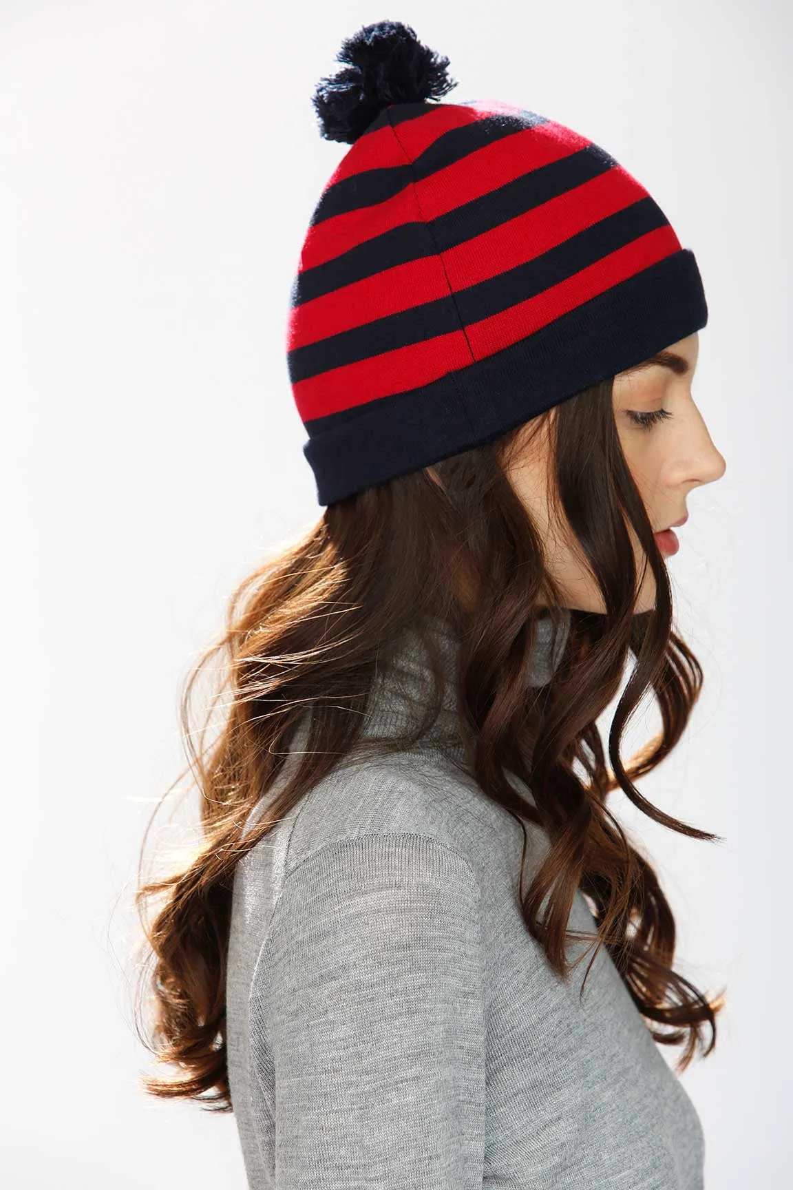 Gene Reversible 4-Way Hat – Red/Navy