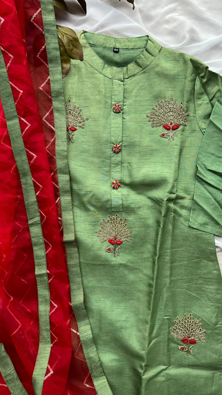 Green silk embroidery hand work 3 piece kurti set