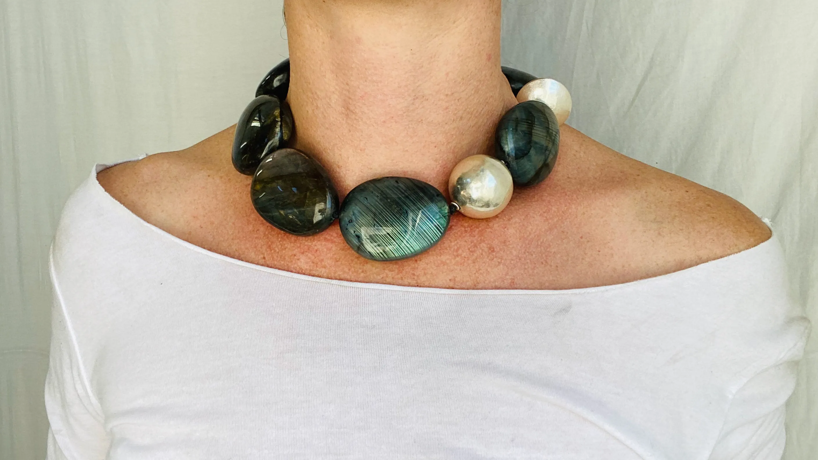 Labradorite & Silver Necklace. Sterling Silver.