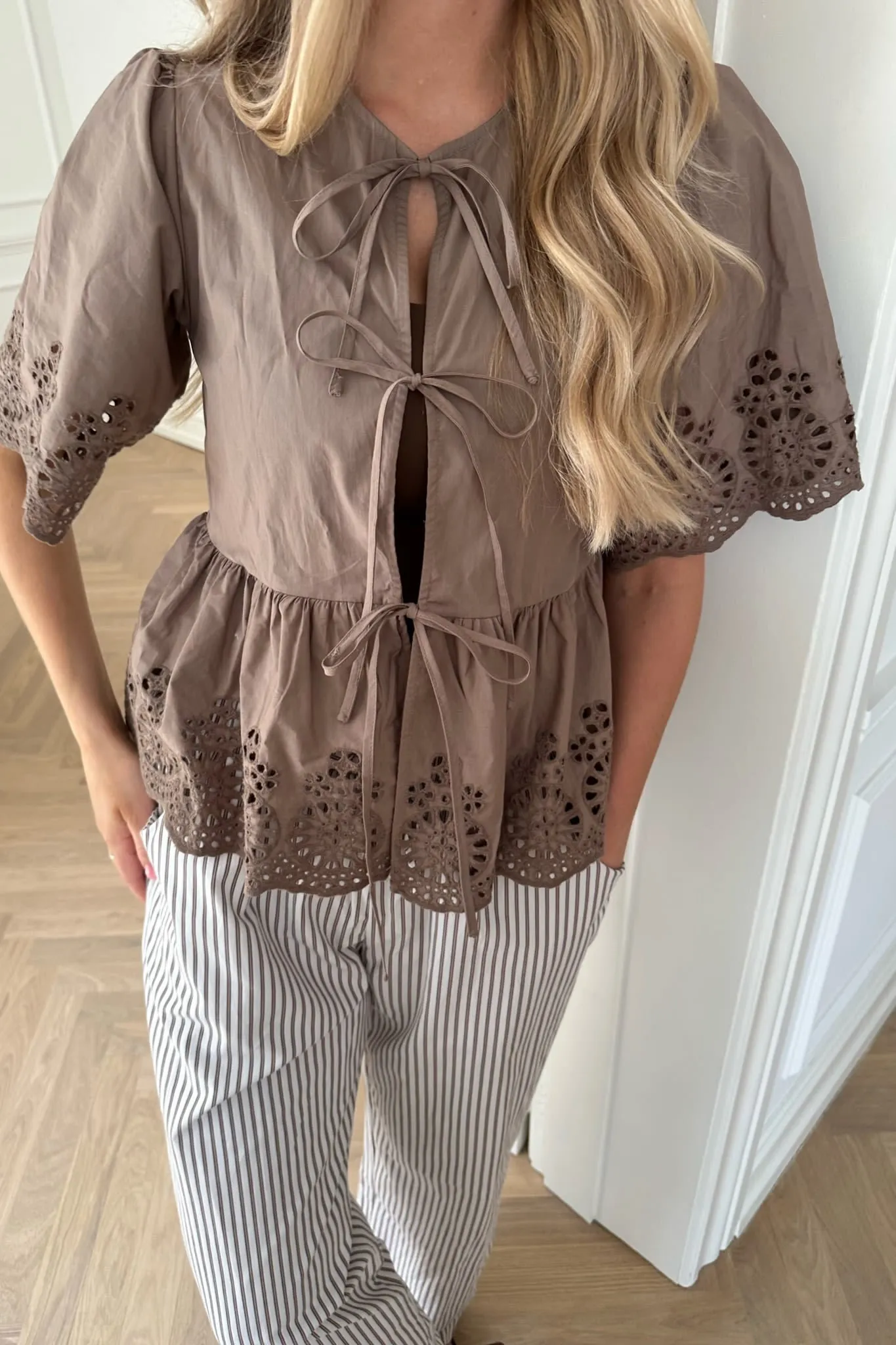 LulaIC Top - Brun Broderi