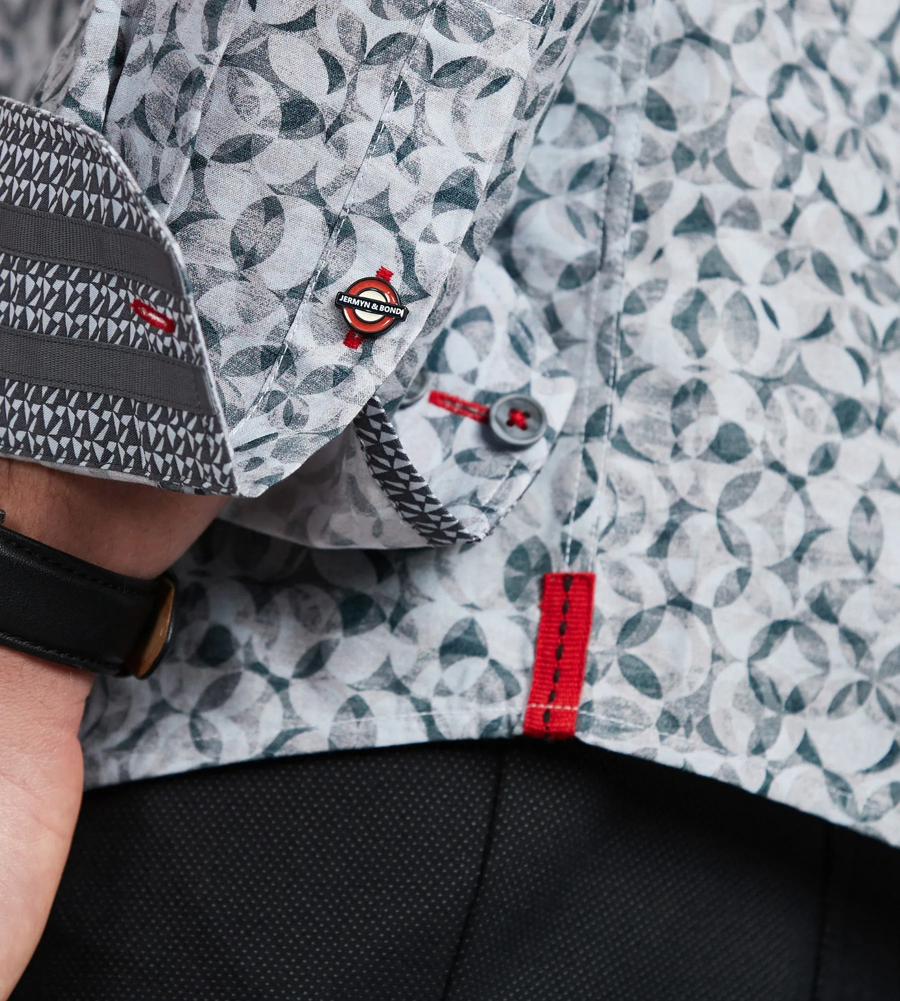 Modern Fit Long Sleeve Single Collar Printed Sport Shirt