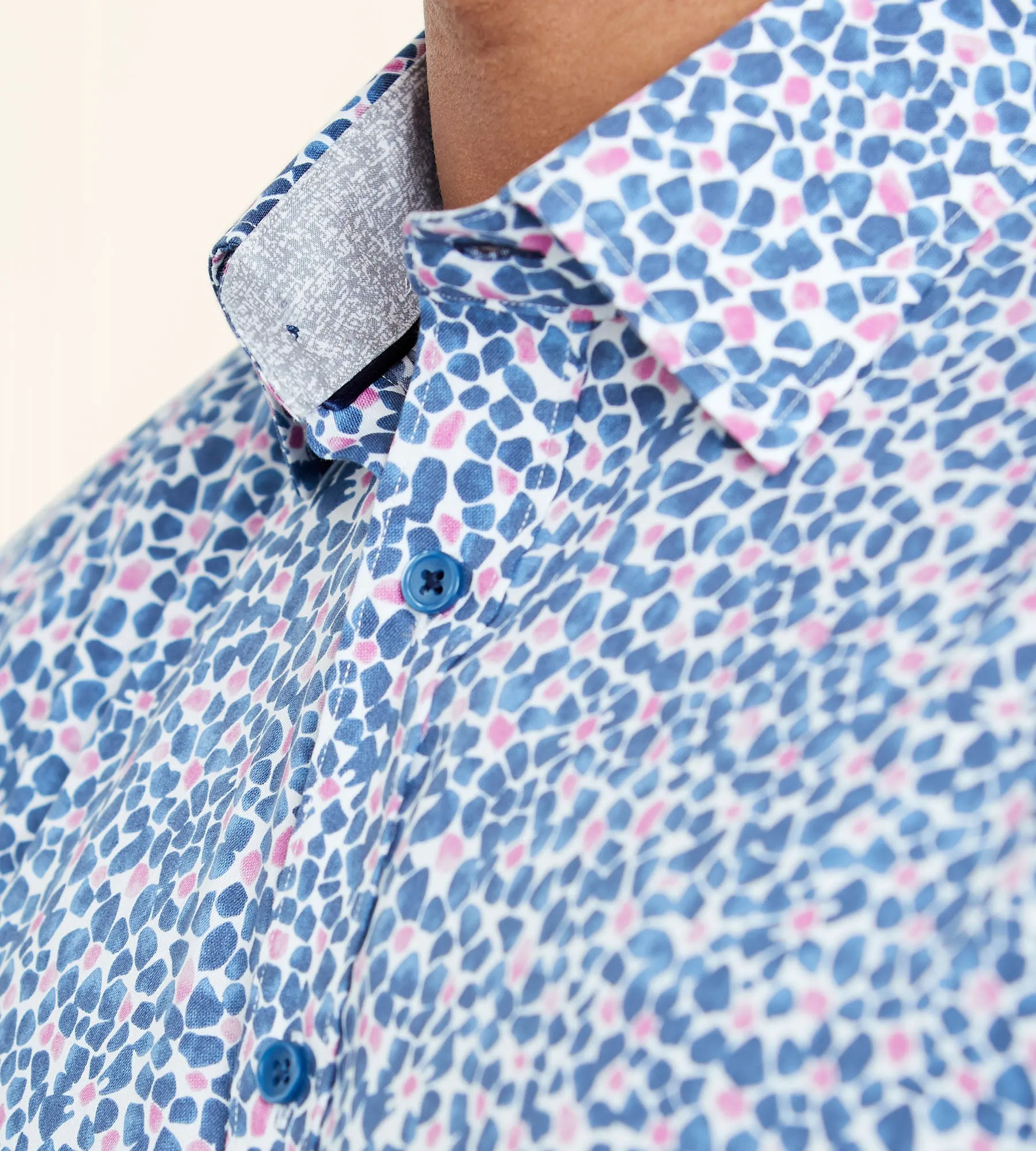 Modern Fit Non-Iron Long Sleeve Floral Pattern Sport Shirt