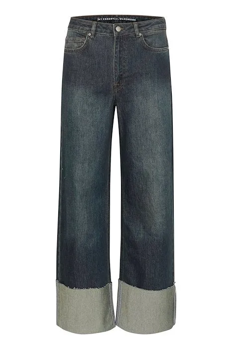 My Essential Wardrobe Dalvi Jean in Dark Blue Dirty Wash