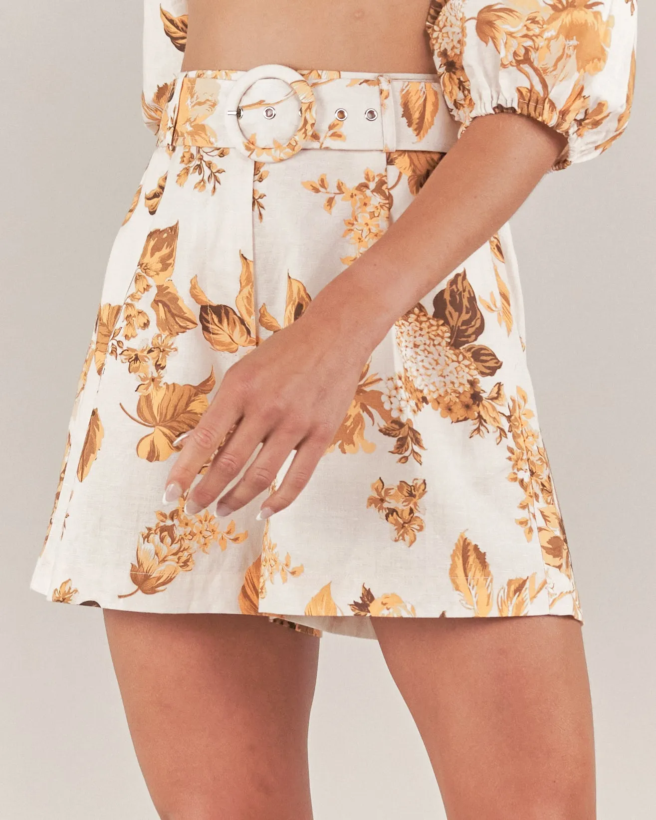 Saint Lucia Linen Shorts