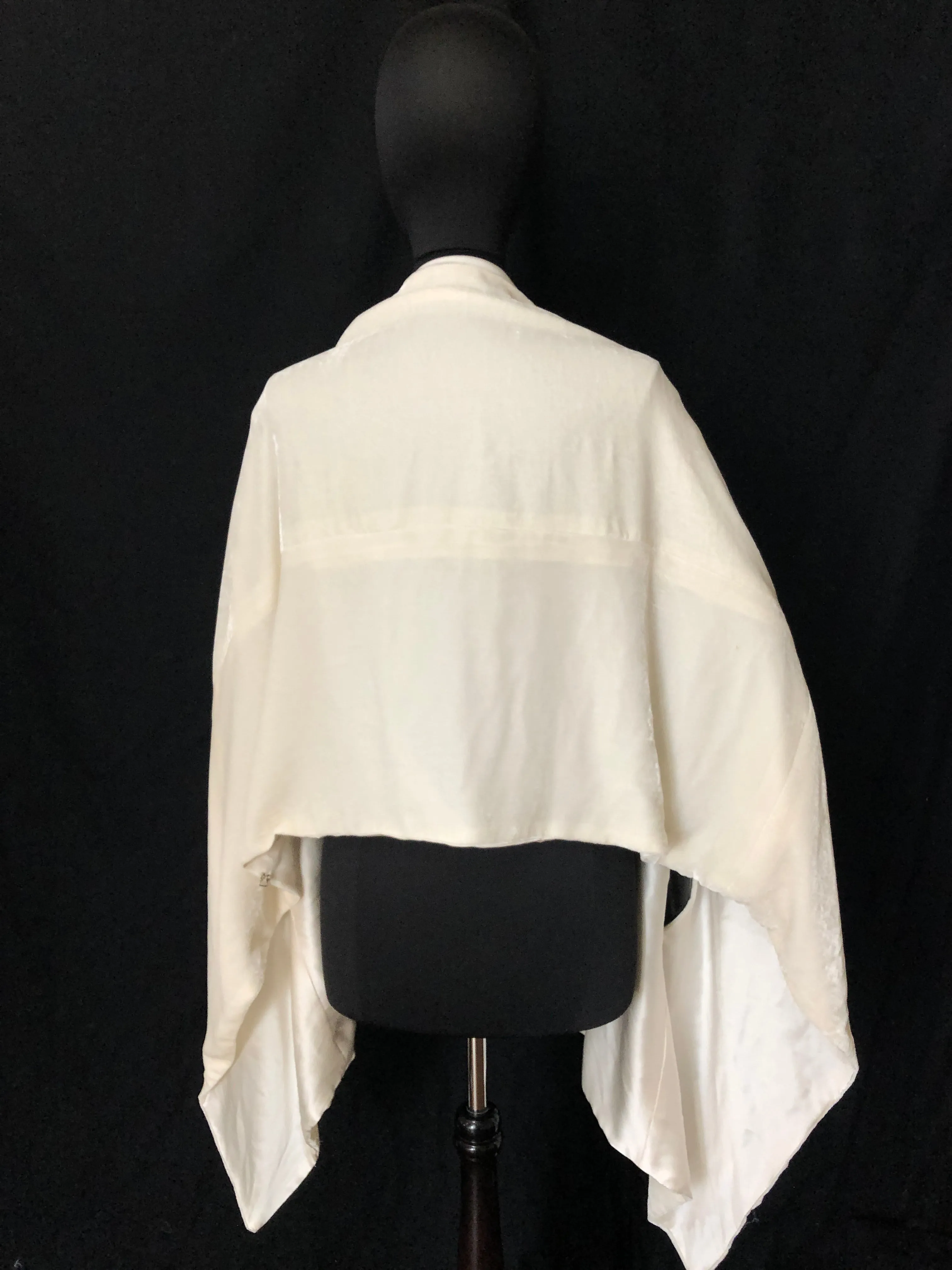 Velvet Cape
