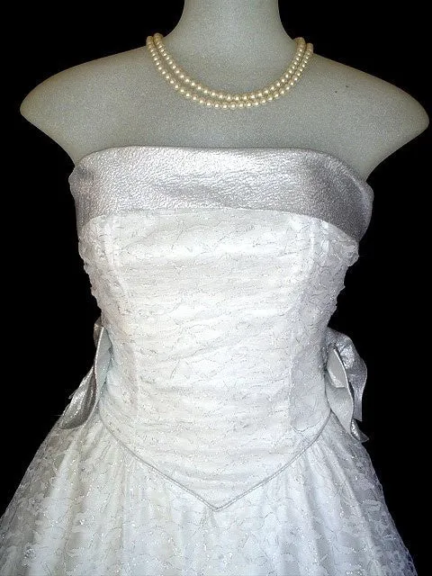 *VINTAGE FAIRY PRINCESS SPARKLING SILVER DIAMOND TULLE FORMAL PROM GOWN / EVENING GOWN WITH A GRAND SWEEP OF 14 FEET